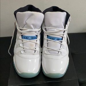 Air Jordan retro 11 size 6Y